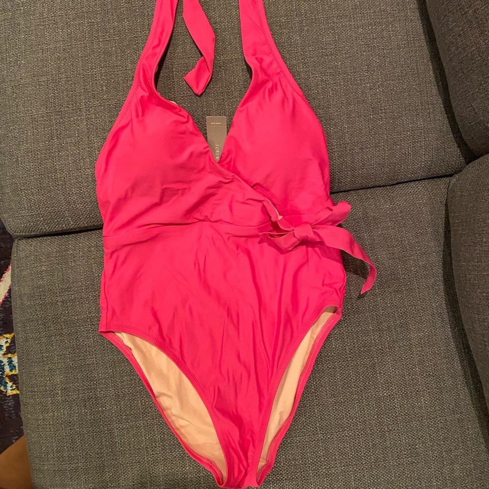 Jcrew size 6 pink one piece swimsuit